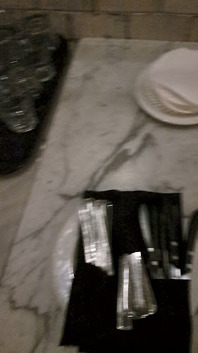 221 Ossington Ave, Toronto, ON M6J 2Z8