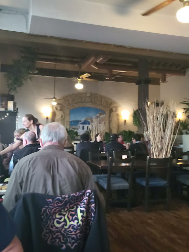 Opinii despre Yamas Taverna în Kelowna - Hospitality and gastronomy