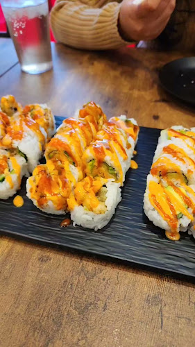 Opinii despre Young's Kitchen Sushi în Mission - Hospitality and gastronomy