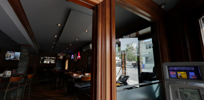 Comentarii opinii despre Pump House Grille Co