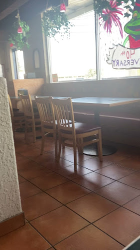 Opinii despre Señor Froggy Restaurant North Kamloops în Kamloops - Hospitality and gastronomy