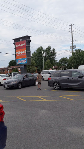Popeyes Louisiana Kitchen - Oxford st west london Ontario - London