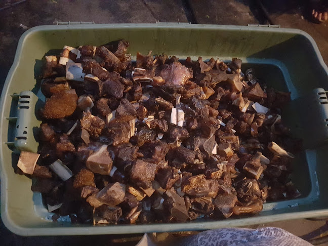 Comentarii opinii despre Food Depot Restaurant & Catering Services inc