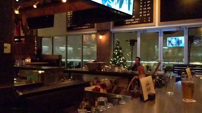 Opinii despre Hub Restaurant în New Westminster - Hospitality and gastronomy