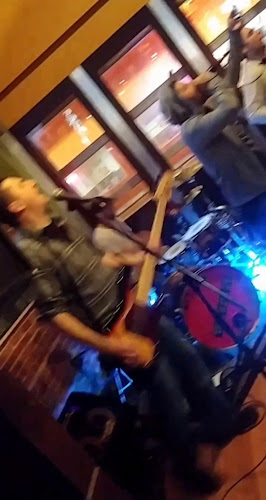 Opinii despre Spicy Olive Bar and Grille în Niagara Falls - Hospitality and gastronomy