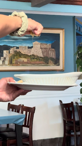 Opinii despre It's All Greek To Me în Red Deer - Hospitality and gastronomy