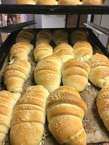 Opinii despre Golden Grain Bakery & Deli în Hamilton - Hospitality and gastronomy