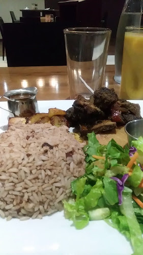 Opinii despre Xaymaca Restaurant în Brampton - Hospitality and gastronomy