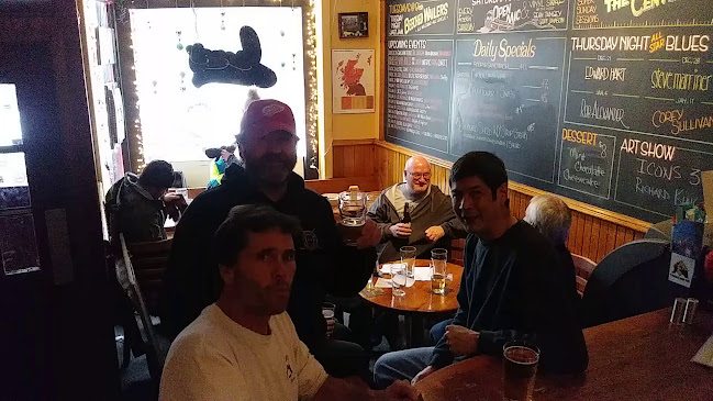 Opinii despre Irene's Pub Restaurant în Ottawa - Hospitality and gastronomy