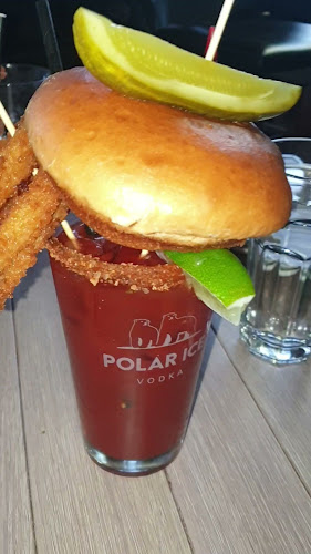 Opinii despre Score on Davie în Vancouver - Hospitality and gastronomy