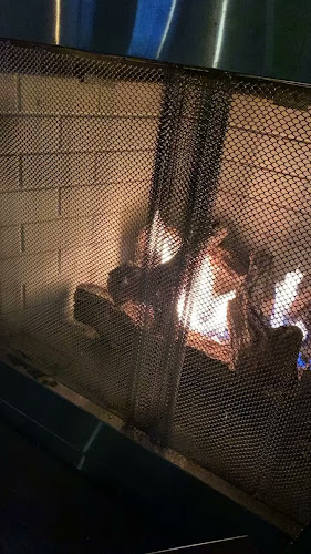 Pemberton Station Neighbourhood Pub - Hospitality and gastronomy