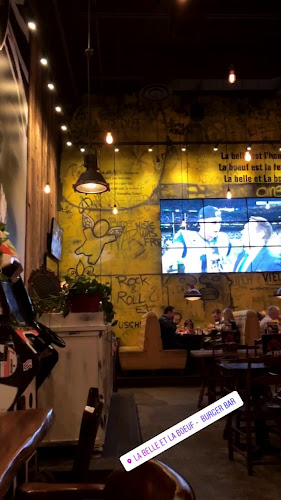 La Belle & La Boeuf - Burger Bar - Gatineau - Hospitality and gastronomy