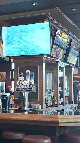 8650 112 Ave NW, Calgary, AB T3R 0R5