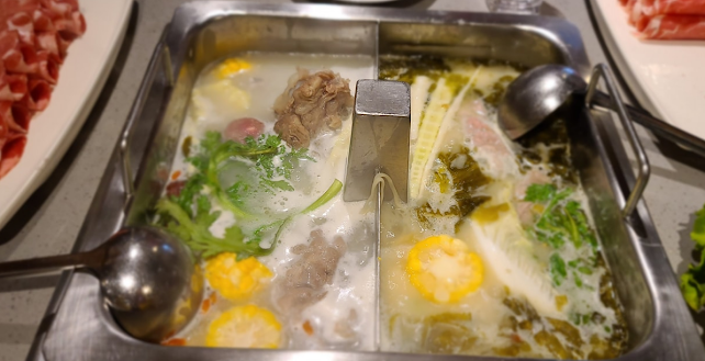 Opinii despre Haidilao Hot Pot Richmond în Richmond - Hospitality and gastronomy