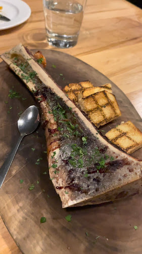 Opinii despre Tapagria Spanish Tapas Restaurant în Thornhill - Hospitality and gastronomy