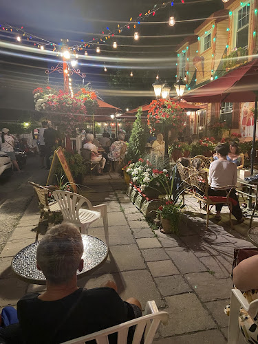 Opinii despre Chocolates Etc - Always The Best în St. Catharines - Hospitality and gastronomy