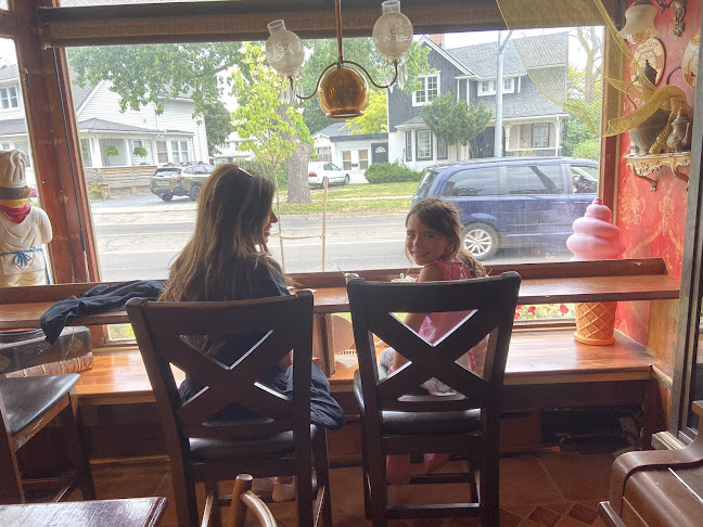 Chocolates Etc - Always The Best - St. Catharines