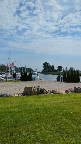 The Cove Waterfront Grill