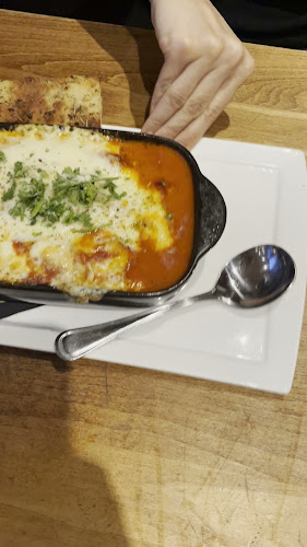 Pacifico Pizzeria & Ristorante - Hospitality and gastronomy