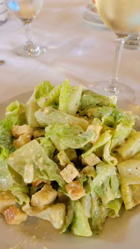 Opinii despre The School Fine Dining în Markham - Hospitality and gastronomy