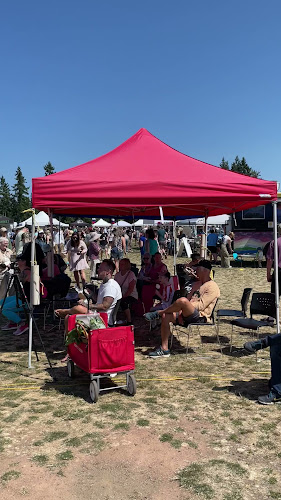 Opinii despre Cedar Farmer's Market în Nanaimo - Hospitality and gastronomy