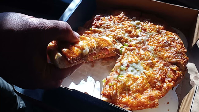 Opinii despre Pauls Pizza NE în Calgary - Hospitality and gastronomy