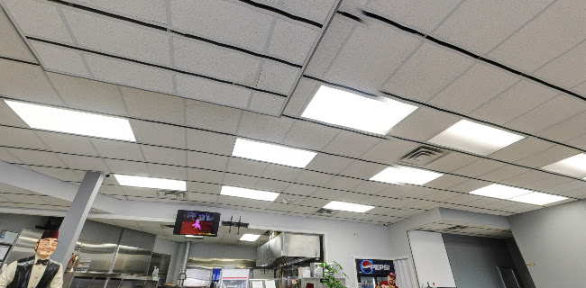 Ricardo's Taj Mahal - Hospitality and gastronomy