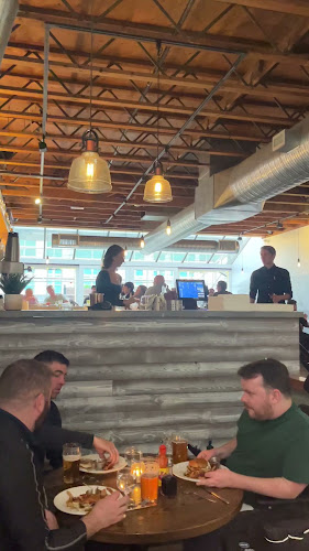 Opinii despre The Gull Bar and Kitchen în North Vancouver - Hospitality and gastronomy