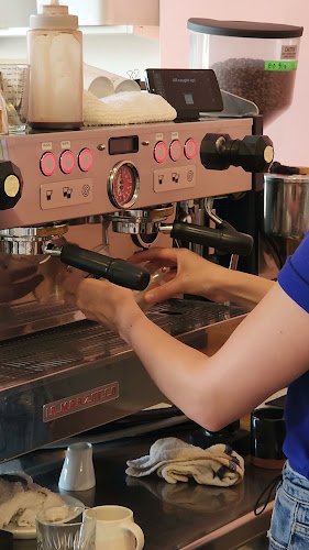 Comentarii opinii despre coffee shop Modus