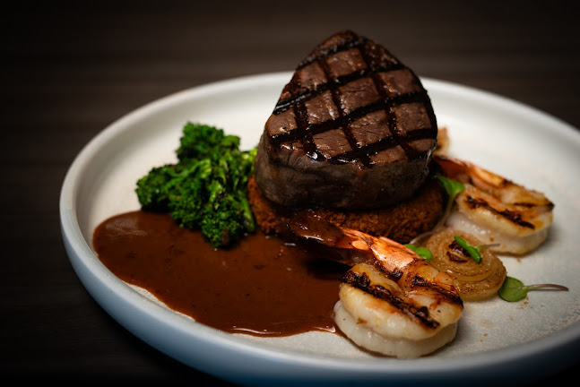 AquaTerra - Hospitality and gastronomy