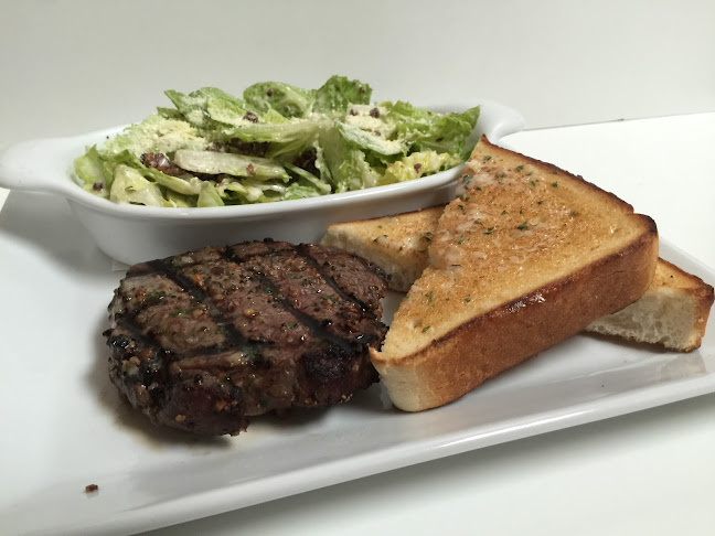 Happy Pizza Bar and Grill - Hospitality and gastronomy