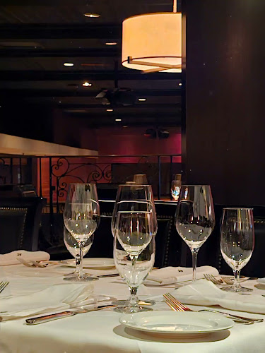 615 Seymour St, Vancouver, BC V6B 3K3