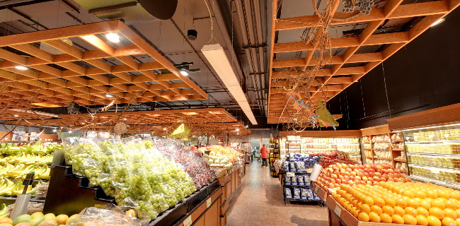 1141 Lakeshore Rd, Sarnia, ON N7V 2V5