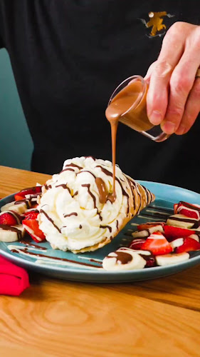 D Spot Dessert Cafe Markham 14th Avenue - Markham