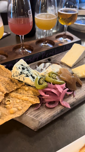 Opinii despre Tide & Boar Gastropub în Moncton - Hospitality and gastronomy