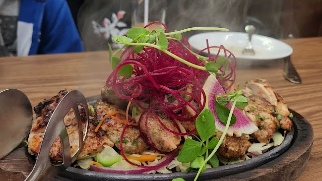 Opinii despre Mirch Masala Authentic Indian Restaurant în Brampton - Hospitality and gastronomy