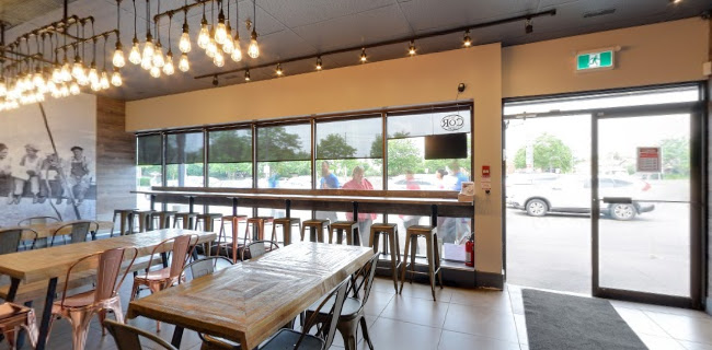 Sheli's Burgers & Fried Chicken - Hospitality and gastronomy