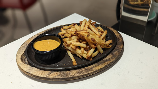 Comentarii opinii despre London Bicycle Café