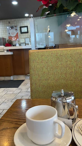 Opinii despre Orchard Family Restaurant (All Day Breakfast) în Mississauga - Hospitality and gastronomy