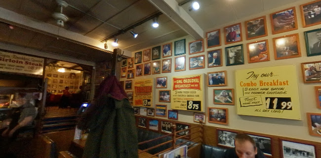 Opinii despre Rainbow Restaurant în Oshawa - Hospitality and gastronomy