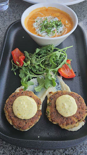 Opinii despre Steamship Grill & Bar în Victoria - Hospitality and gastronomy