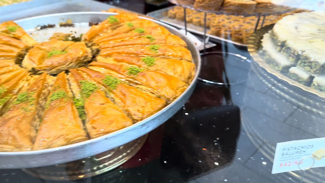 Opinii despre Crown Pastries în Mississauga - Hospitality and gastronomy