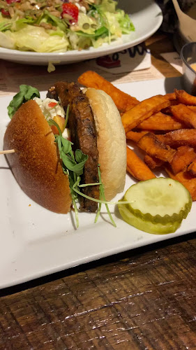 Opinii despre Jack Astor's Bar & Grill Front Street în Toronto - Hospitality and gastronomy