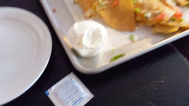 Opinii despre Fox And Fiddle în North Bay - Hospitality and gastronomy