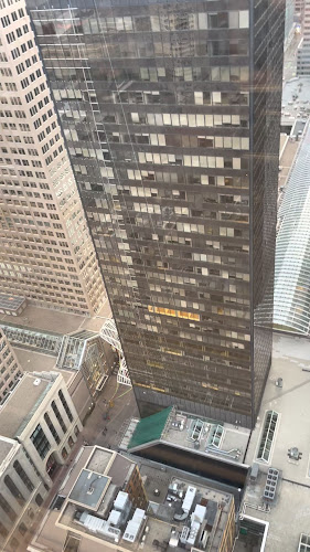 Opinii despre Major Tom Bar în Calgary - Hospitality and gastronomy