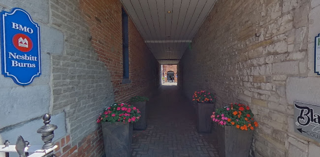 Opinii despre Black Dog Tavern în Kingston - Hospitality and gastronomy