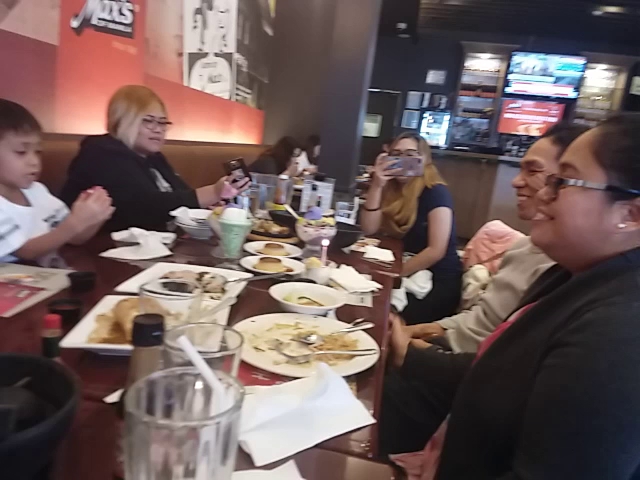 Opinii despre Max's Restaurant Toronto, Cuisine of the Philippines în Vaughan - Hospitality and gastronomy