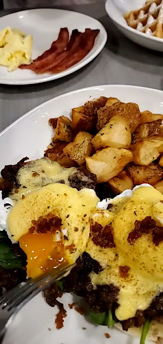 2120 Austin Ave, Coquitlam, BC V3K 3R8