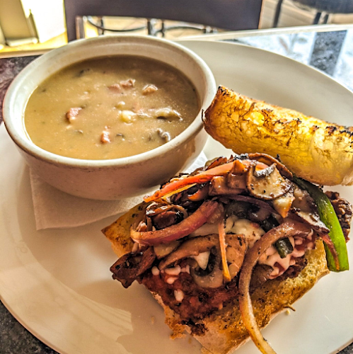 Comentarii opinii despre Pubblico Eatery