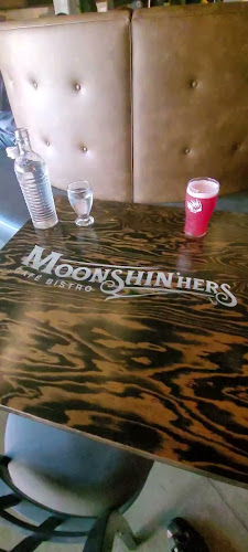 Moonshin'hers Café Bistro Inc.